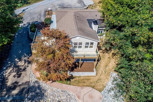 23 Brookside Lane, Moneta, VA 24121