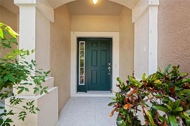 8471 SANDY BEACH STREET, Tampa, FL 33634