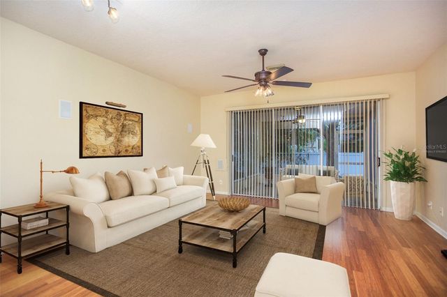 8471 SANDY BEACH STREET, Tampa, FL 33634