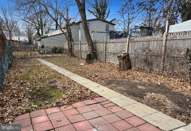 506 LINDEN AVE, Burlington, NJ 08016