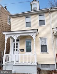 506 LINDEN AVE, Burlington, NJ 08016