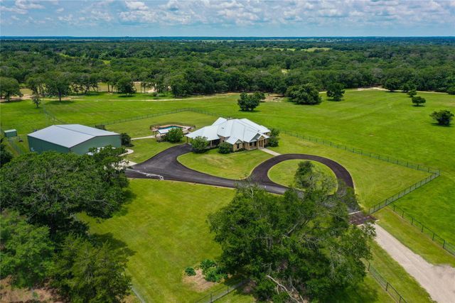 10285 Ferrill Creek Road, Bryan, TX 77808