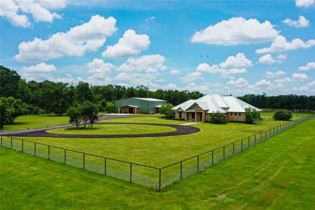10285 Ferrill Creek Road, Bryan, TX 77808