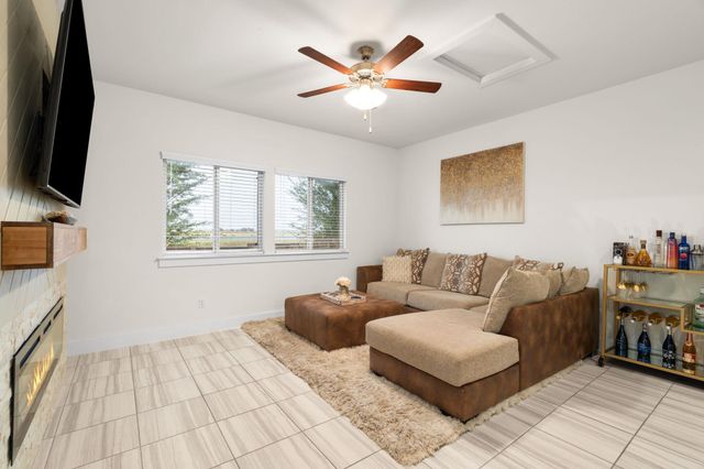 567 White Steppe WAY 26, Georgetown, TX 78626