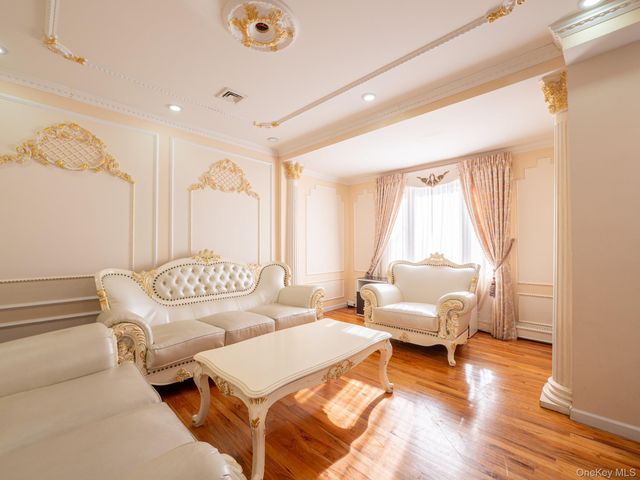 720 Ditmas Avenue, Brooklyn, NY 11218