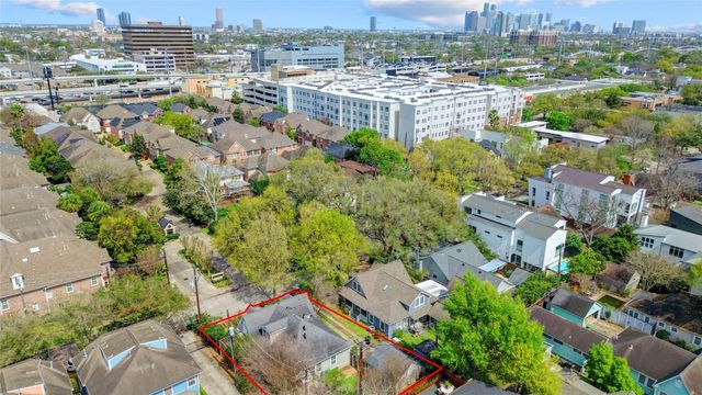 2343 North Boulevard, Houston, TX 77098