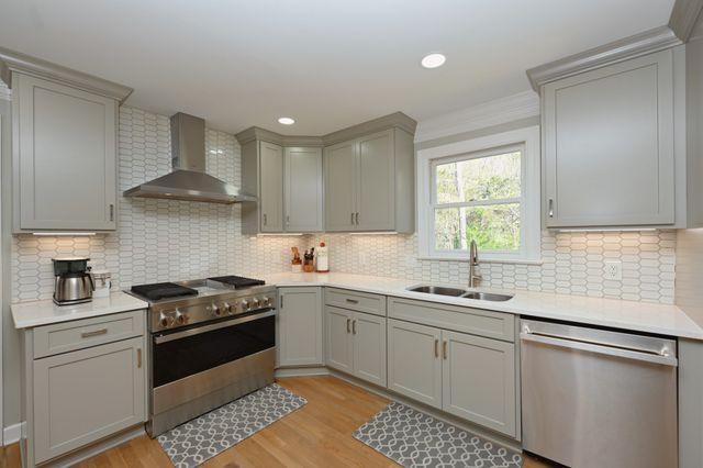 1115 Temple Ridge Ct, Nashville, TN 37221