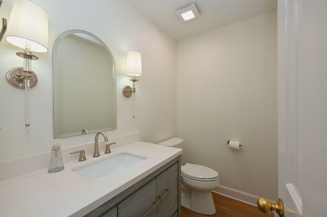 1115 Temple Ridge Ct, Nashville, TN 37221