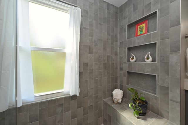 1115 Temple Ridge Ct, Nashville, TN 37221