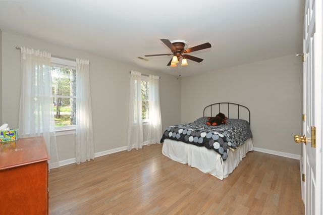 1115 Temple Ridge Ct, Nashville, TN 37221