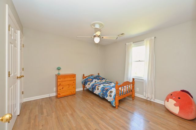 1115 Temple Ridge Ct, Nashville, TN 37221