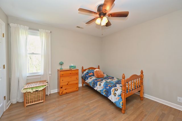 1115 Temple Ridge Ct, Nashville, TN 37221