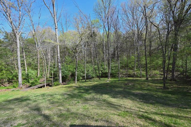 1115 Temple Ridge Ct, Nashville, TN 37221