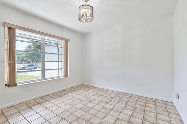 9801 SW 99th St, Miami, FL 33176