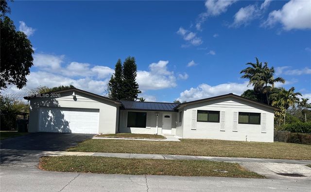 9801 SW 99th St, Miami, FL 33176