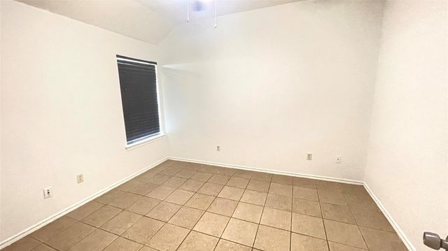 12914 Pinehall Lane, Houston, TX 77044
