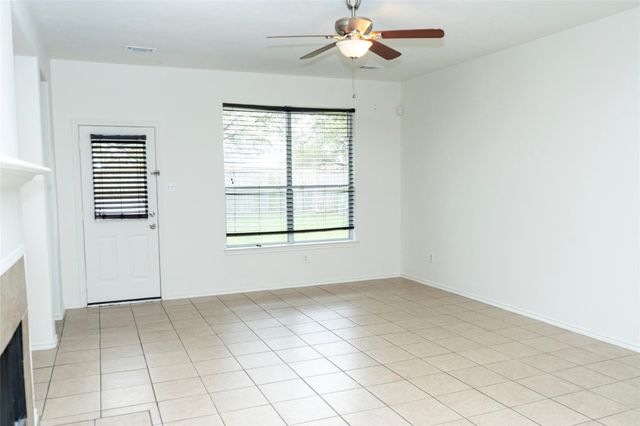 12914 Pinehall Lane, Houston, TX 77044