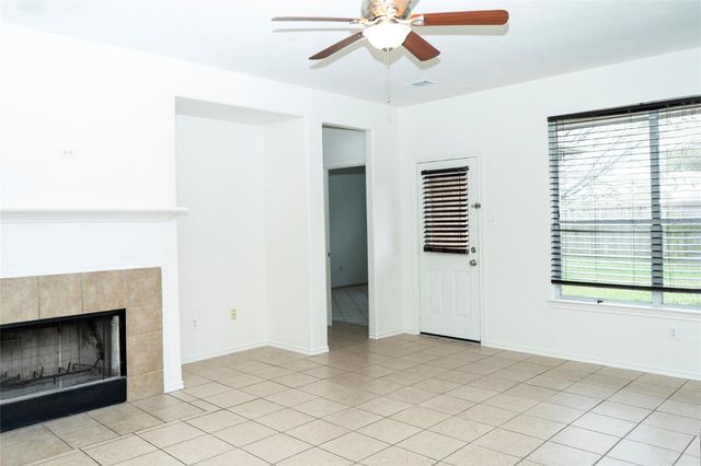 12914 Pinehall Lane, Houston, TX 77044