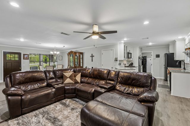 1003 Newell Drive, Hudson Oaks, TX 76087