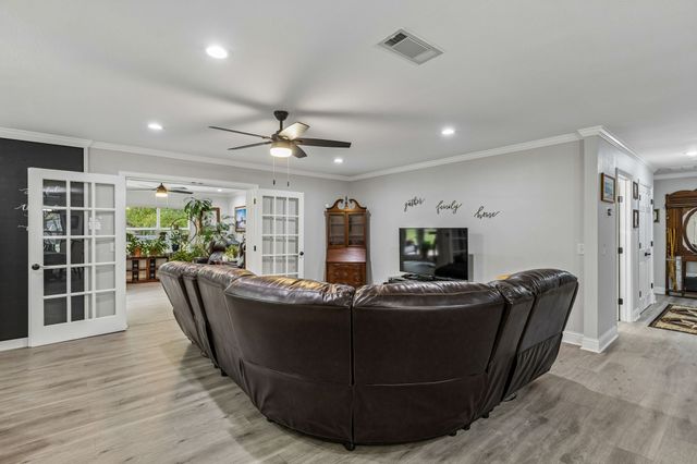 1003 Newell Drive, Hudson Oaks, TX 76087