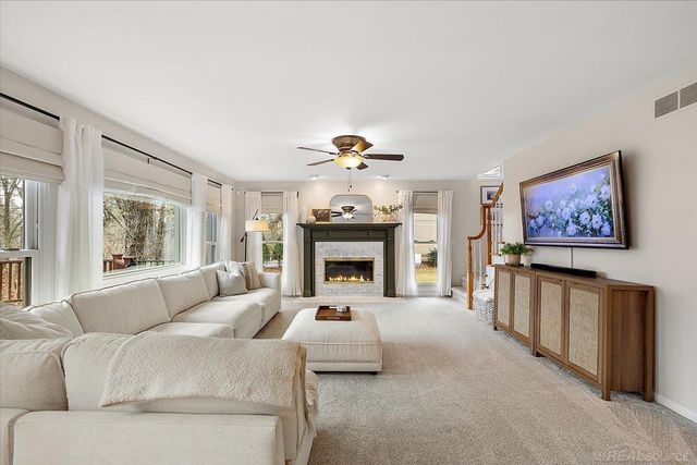 2757 W Bloomfield Oaks Drive, West Bloomfield Twp, MI 48324