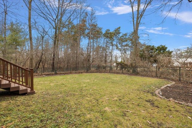 2757 W Bloomfield Oaks Drive, West Bloomfield Twp, MI 48324