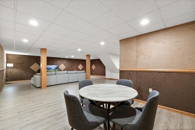 2757 W Bloomfield Oaks Drive, West Bloomfield Twp, MI 48324