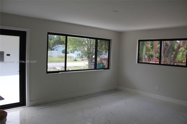 18815 NW 42nd Pl 0, Miami Gardens, FL 33055