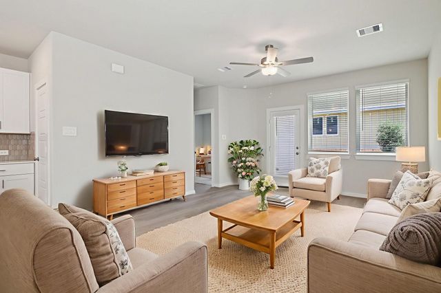 6654 Lahna Oak Drive, Conroe, TX 77304