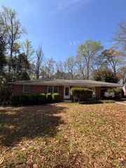 1516 Wesleyan, Macon, GA 31210