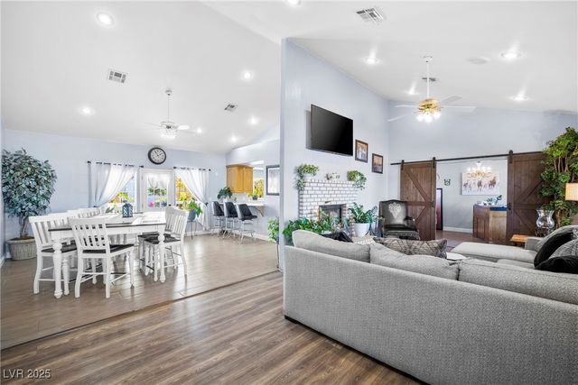 921 Gubler Avenue, Logandale, NV 89021