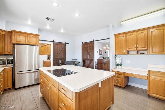 921 Gubler Avenue, Logandale, NV 89021