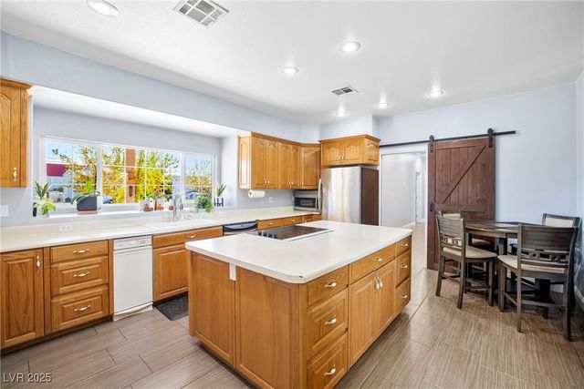 921 Gubler Avenue, Logandale, NV 89021