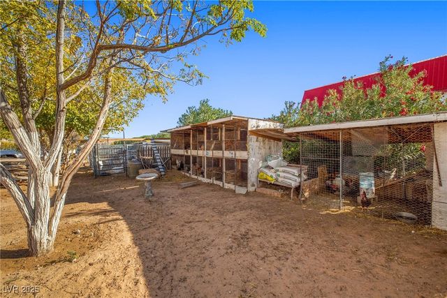 921 Gubler Avenue, Logandale, NV 89021