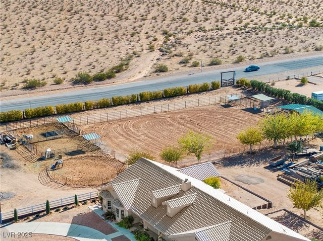 921 Gubler Avenue, Logandale, NV 89021