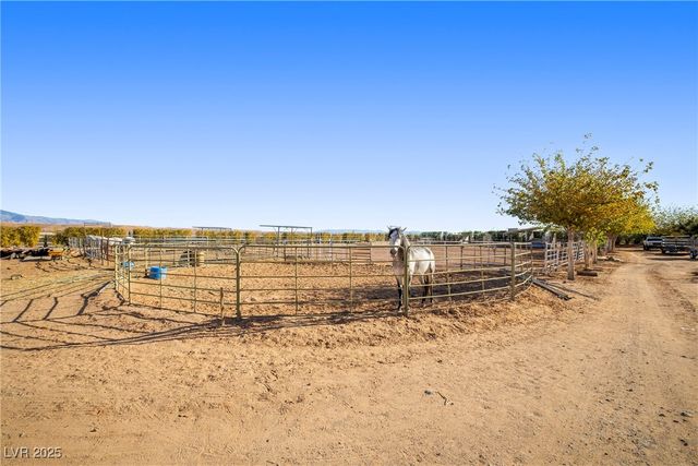 921 Gubler Avenue, Logandale, NV 89021