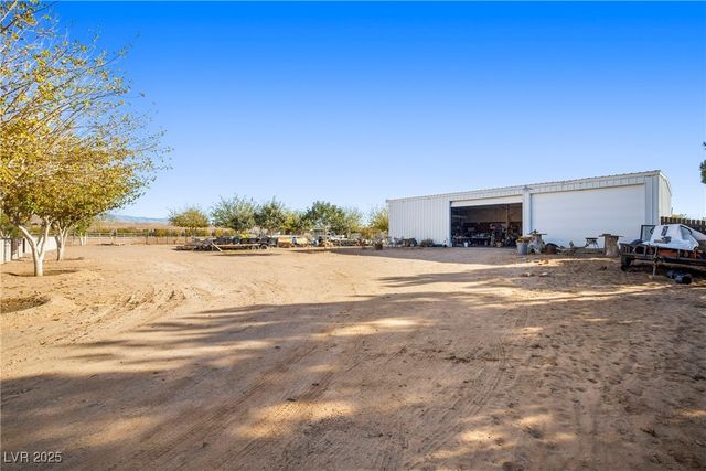 921 Gubler Avenue, Logandale, NV 89021