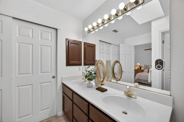 6510 Kenbridge St, Elk Grove, CA 95758