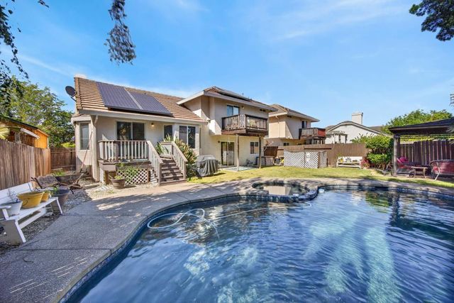 6510 Kenbridge St, Elk Grove, CA 95758