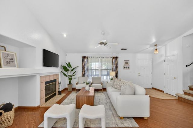 6510 Kenbridge St, Elk Grove, CA 95758