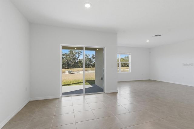 2919 GARDINER LANE, Zephyrhills, FL 33541