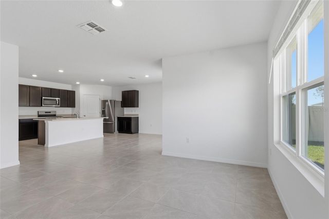 2919 GARDINER LANE, Zephyrhills, FL 33541