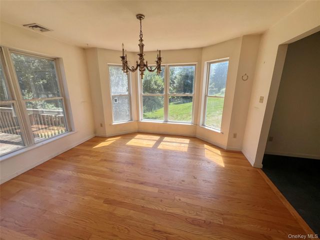 64 Enright Lane, Montgomery, NY 12549