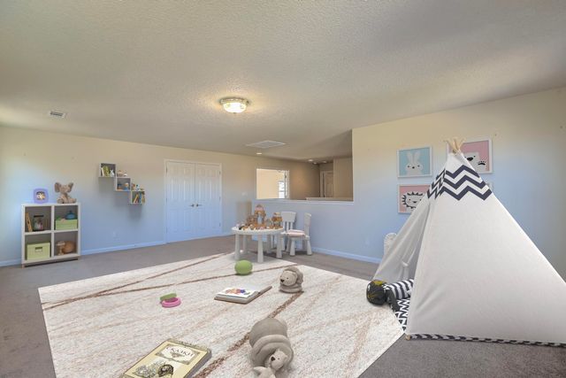 249 VALLE ALTO Drive NE, Rio Rancho, NM 87124