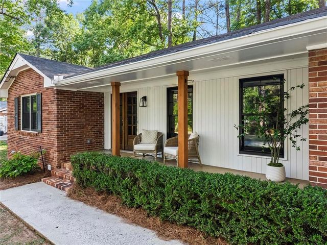 1826 E Ramble Court, Decatur, GA 30033