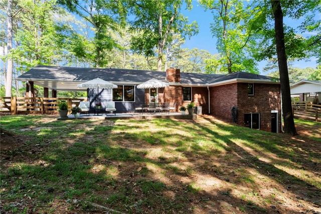 1826 E Ramble Court, Decatur, GA 30033