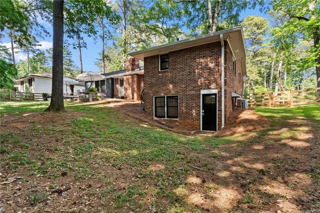 1826 E Ramble Court, Decatur, GA 30033
