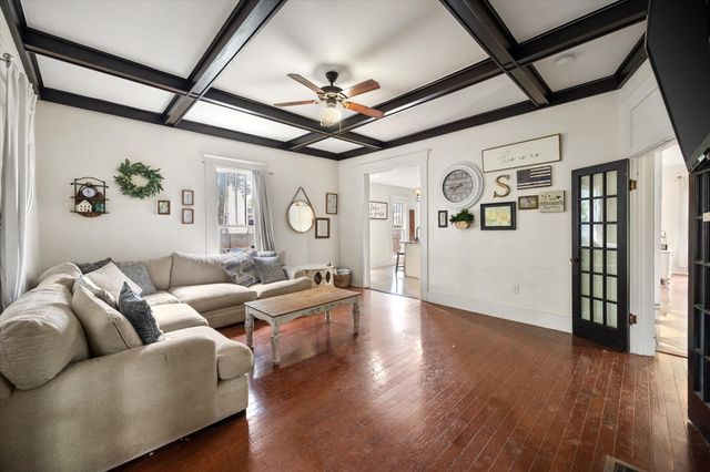 100 Corsicana Street, Hillsboro, TX 76645