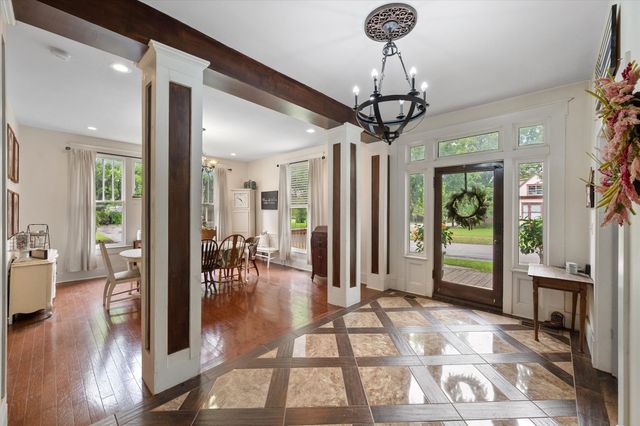 100 Corsicana Street, Hillsboro, TX 76645