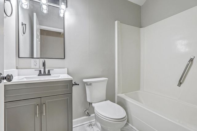 233 Harlock Drive, Moncks Corner, SC 29461